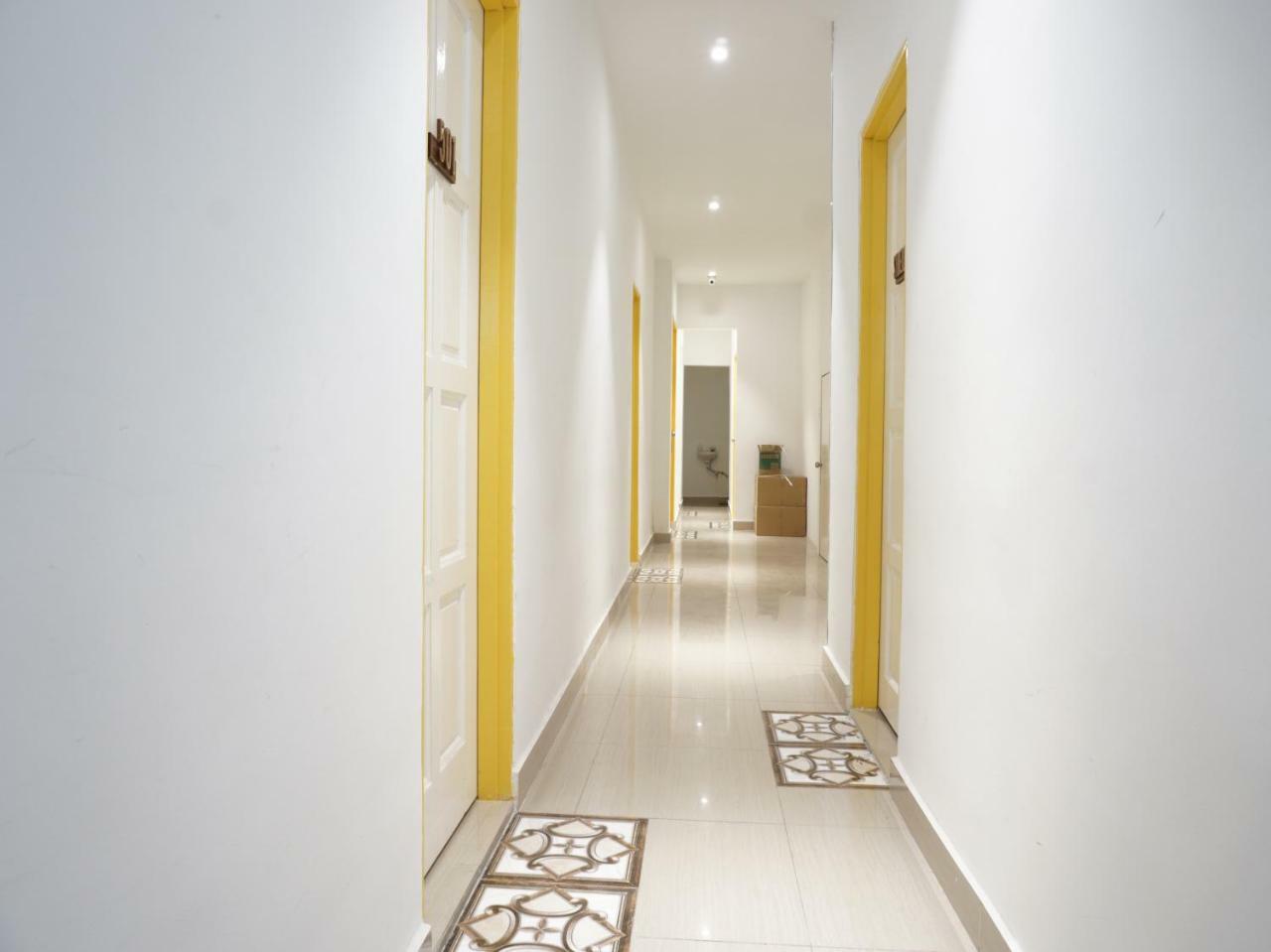 Oyo 90121 Summer House Bed & Cafe Kuala Lumpur Exterior photo